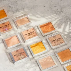 Revolution Beauty BH Sun Flecks Highlight Beverly Hills^ Highlighter