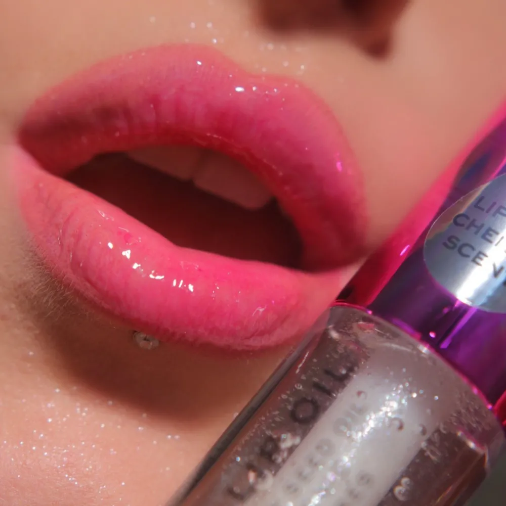 Revolution Beauty Makeup Revolution Glaze Lip Oil Lust Clear^ Lip Oil