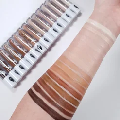 Revolution Beauty Relove by Revolution Super Concealer Radiant Matte^ Concealer